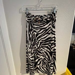 White House black market Skirt
